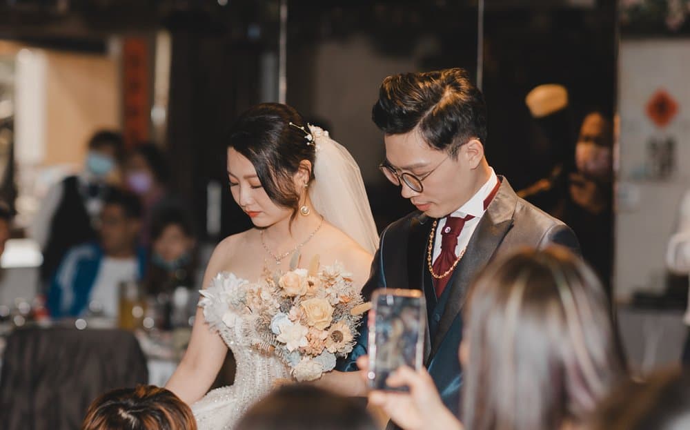 Love Story Wedding Package by Angela Su Photography