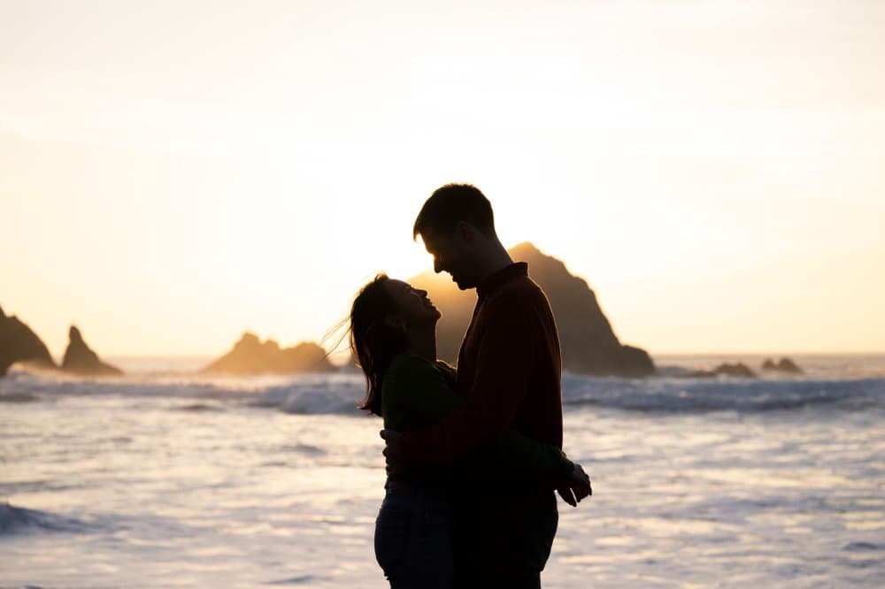 Deluxe Engagement Session (2 Hours, 1 Photographer) by Christopher Howard Events