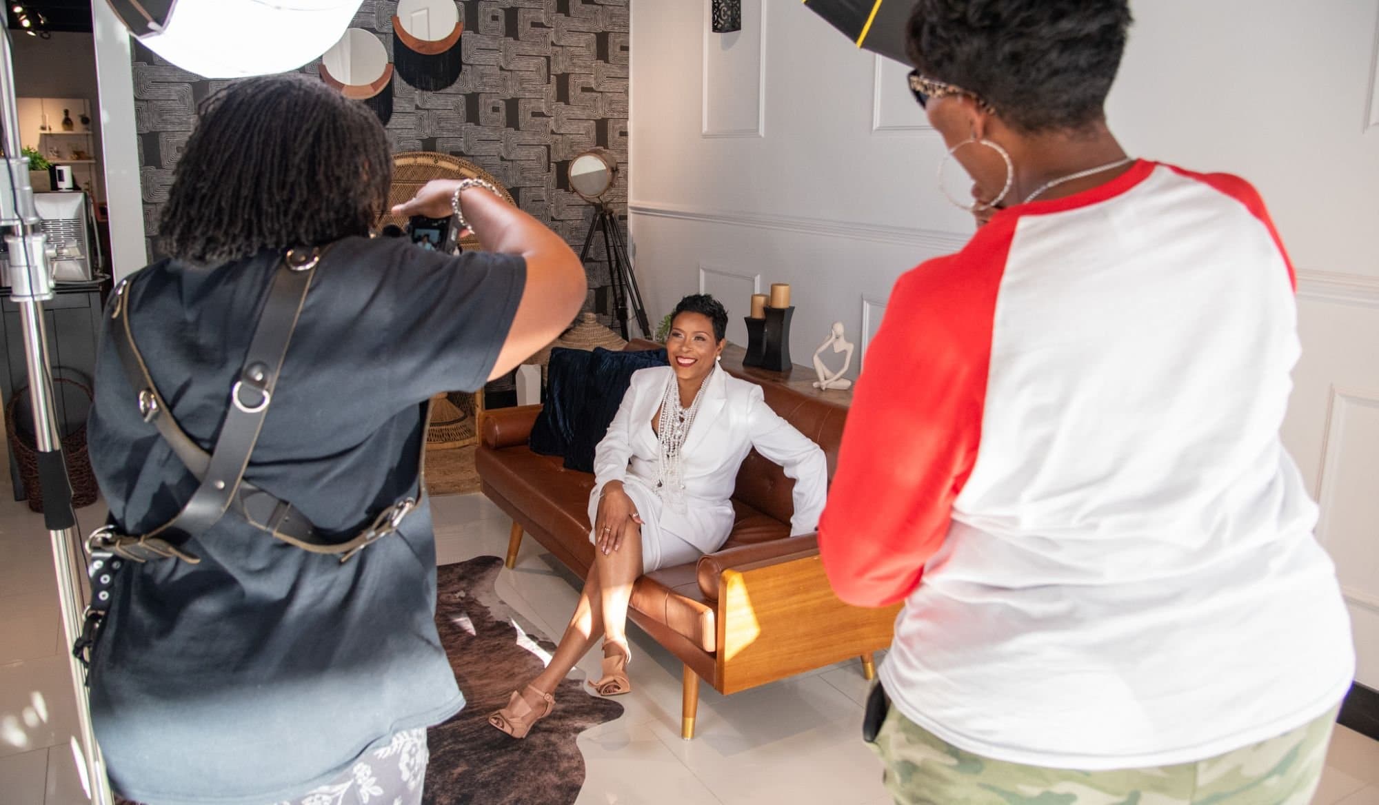 Behind The Scenes Capture