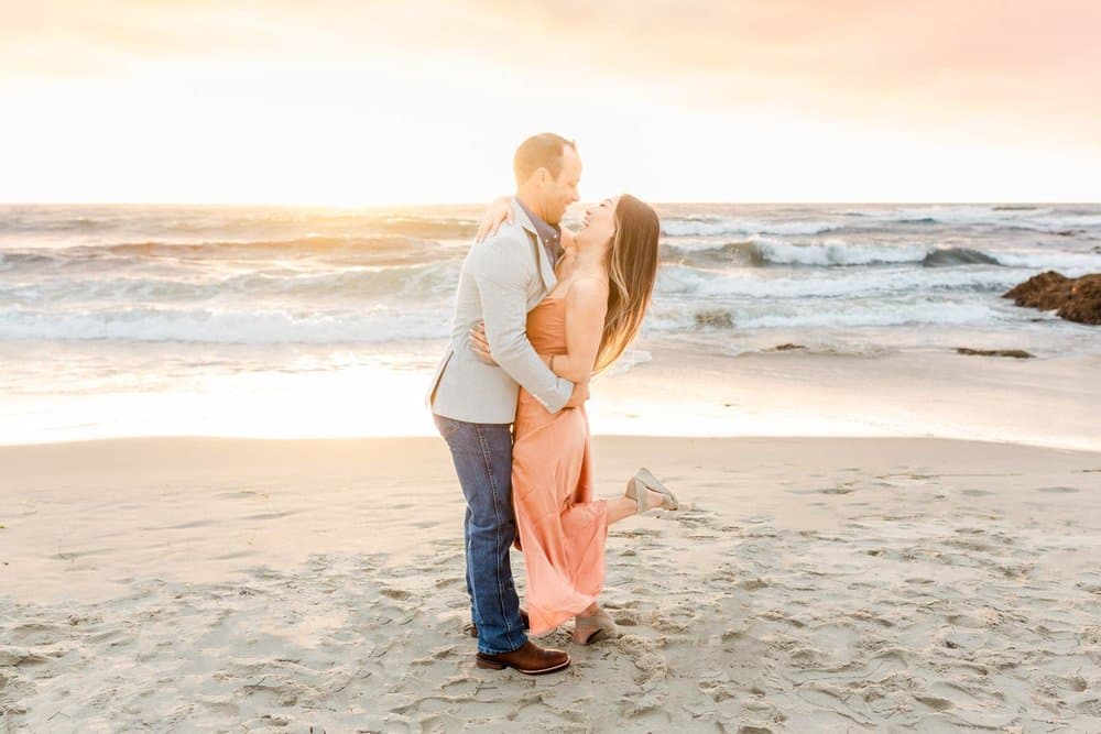 Engagement Session (1 Hour) by Delona Photography
