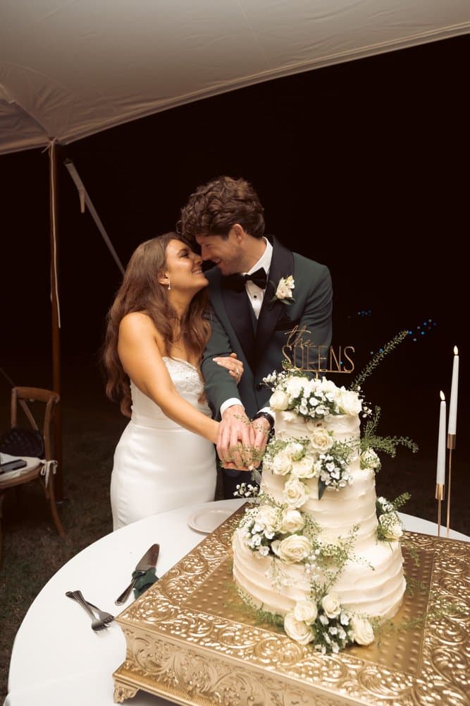 Photography by Maksim Akelin Weddings