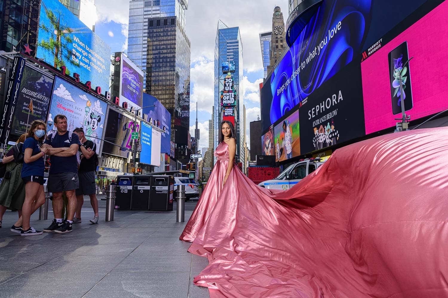 Flying Dress Photoshoot (1 Person)