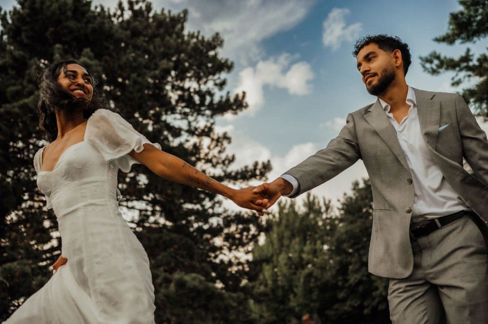 Wedding Photography (6 Hours) by Happy Weddings