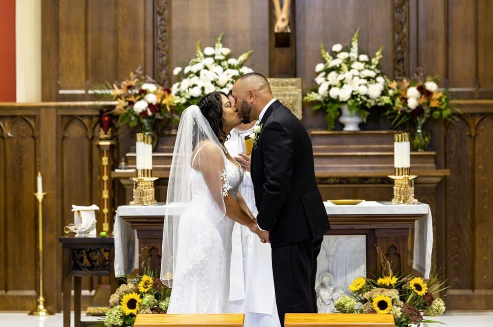 The Diamond Wedding Package (10 Hours) by Jam Photo Studio