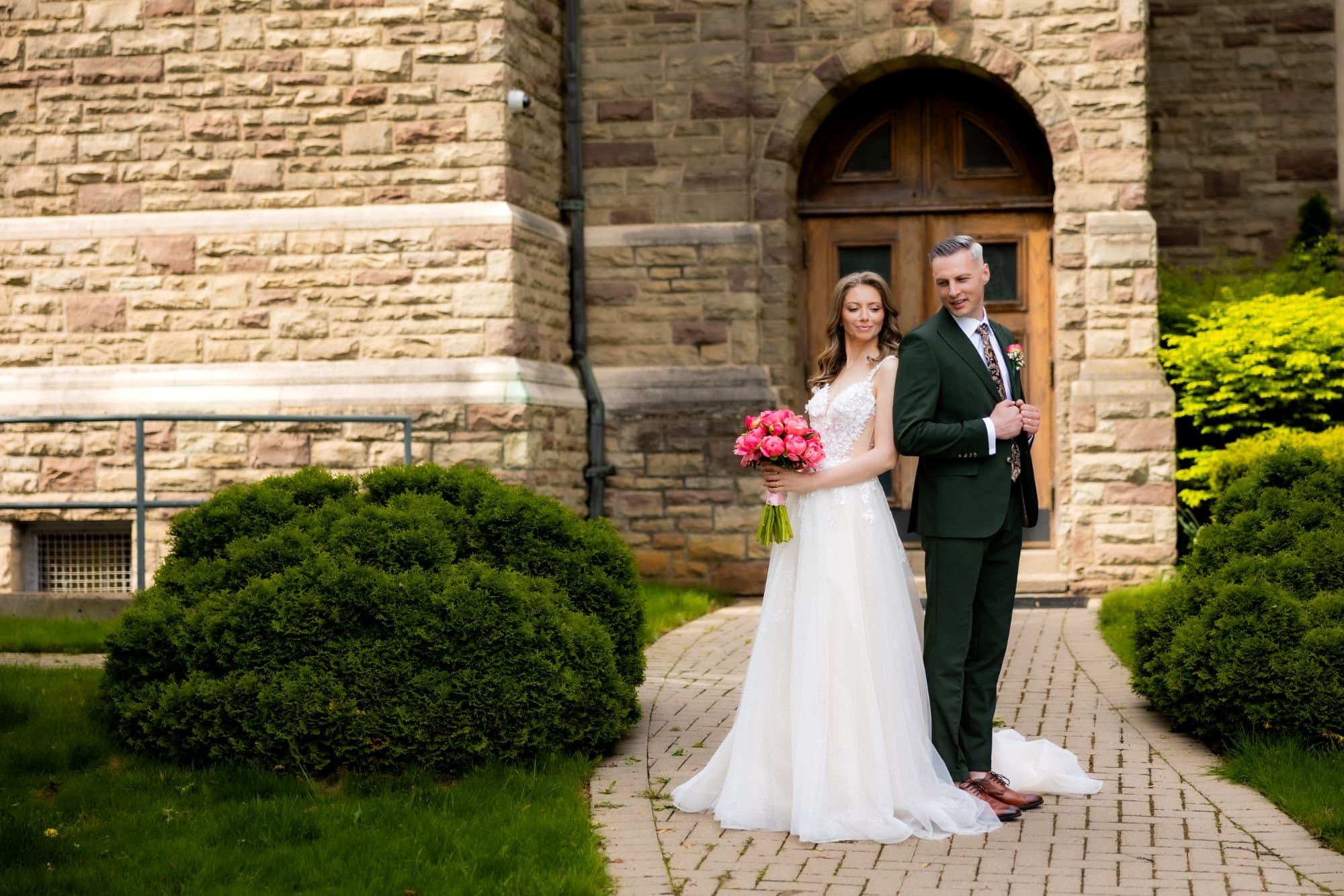 Wedding Photography (10 Hours, 1 Photographer)