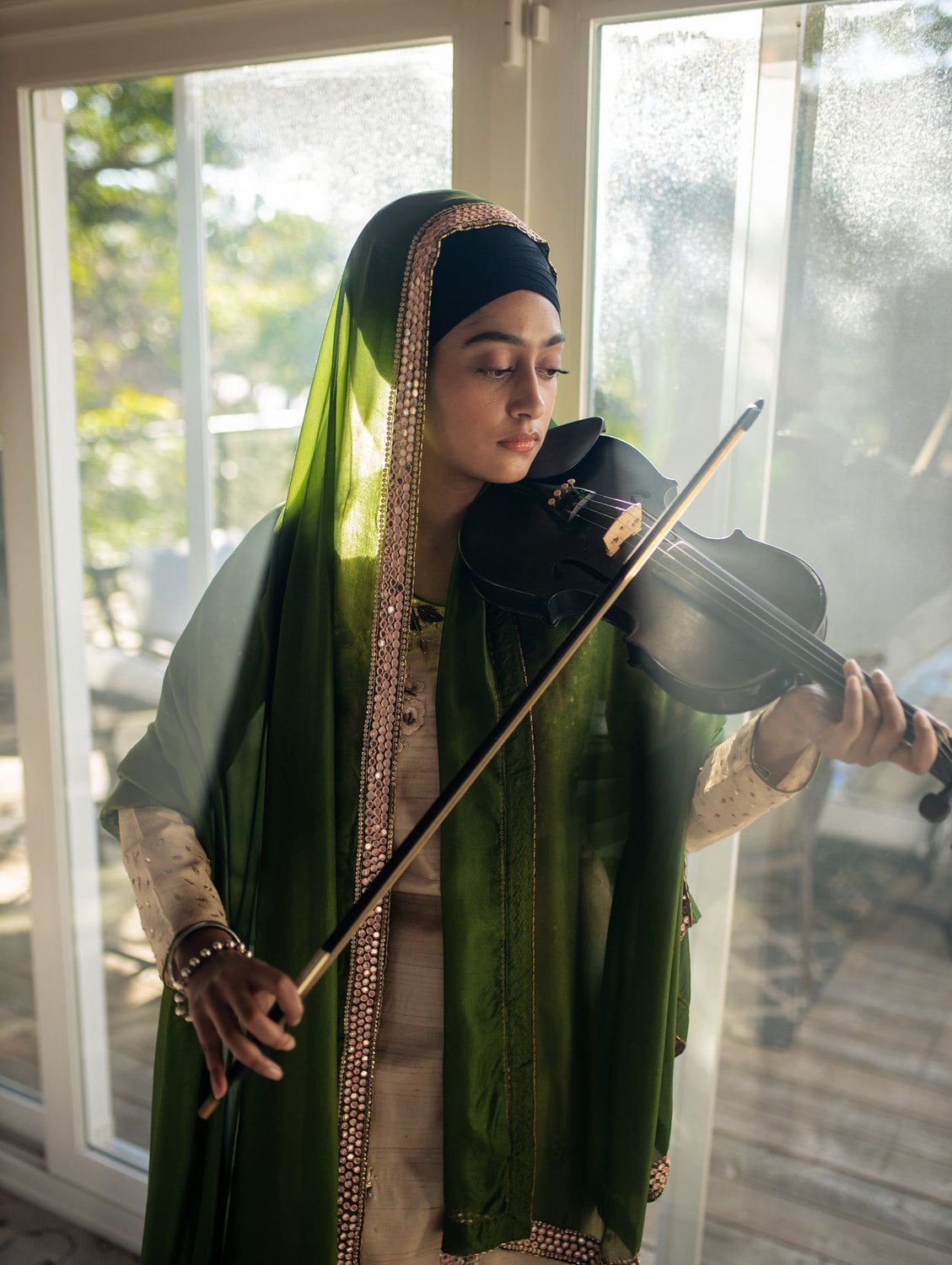 Sahib Studios wedding photograph — photo 2