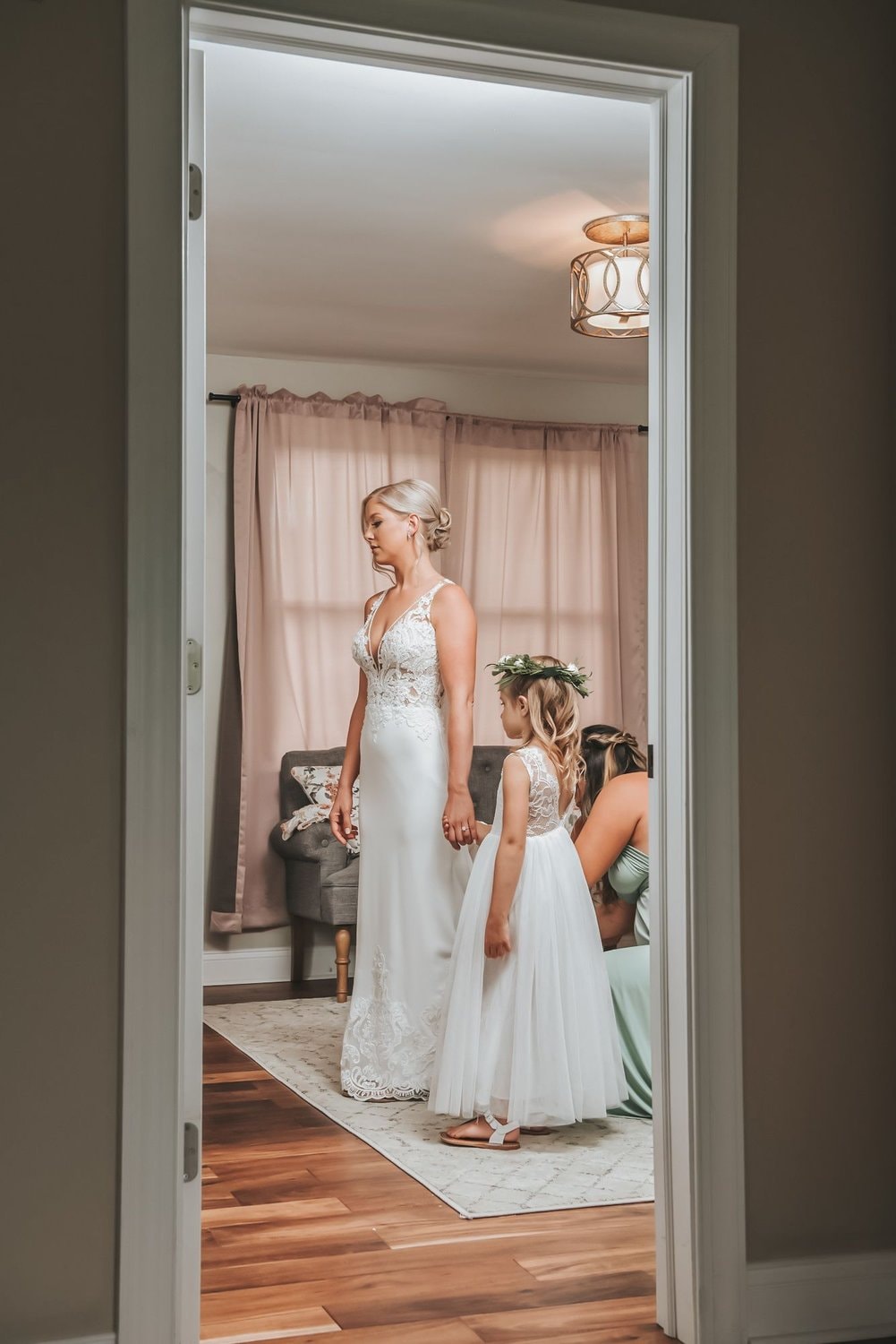 Event Story studio wedding photograph — photo 10