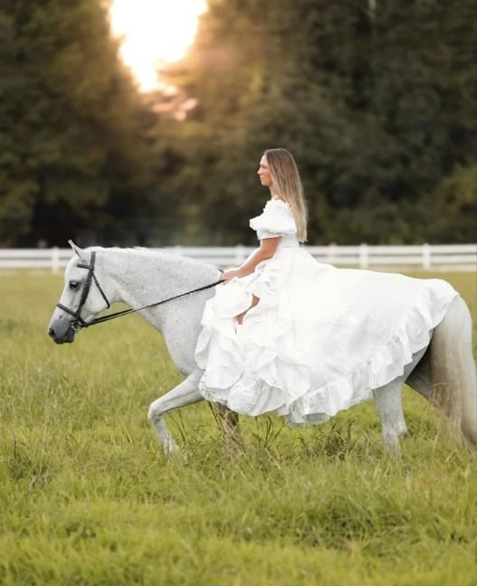 Little Miss Freckles Photography wedding photograph — photo 9