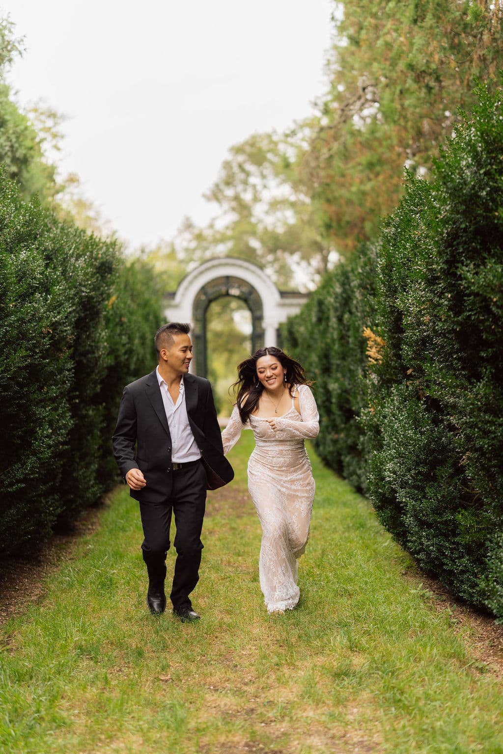 Oatlands Historic House and Gardens engagement session