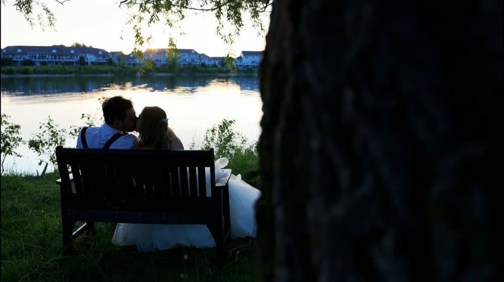 Photography by Happy Weddings