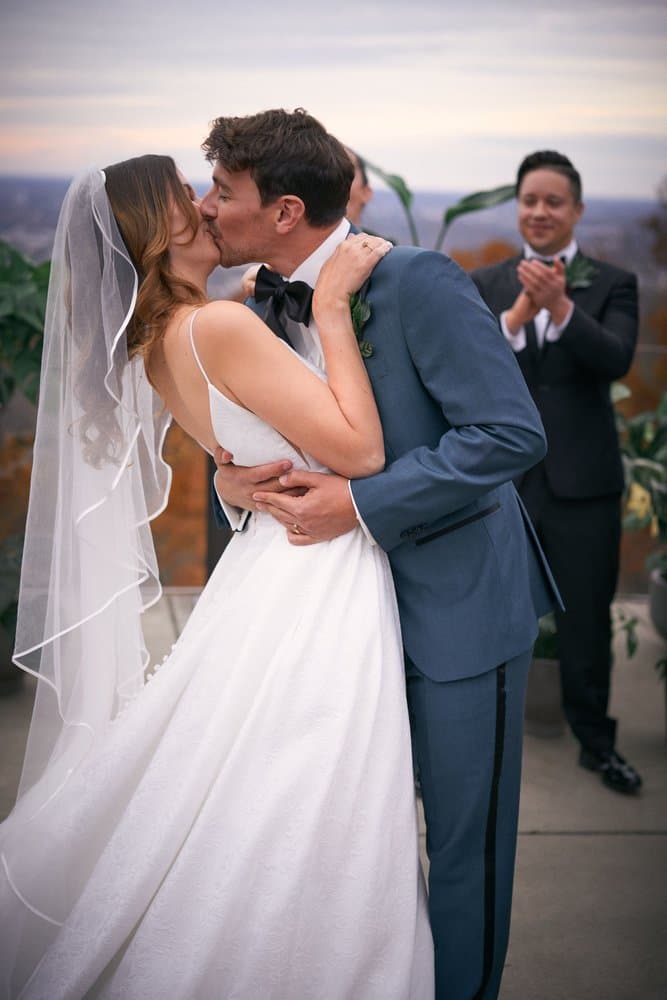 Photography by WILLA Weddings