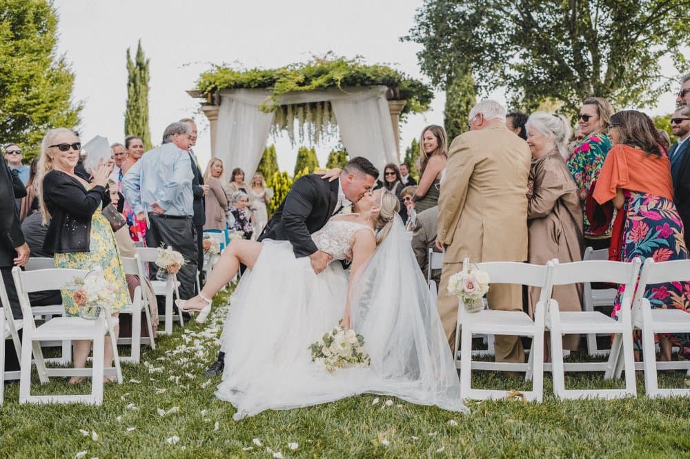 The Signature - 8 Hour Wedding Collection by Adam's Point Of View